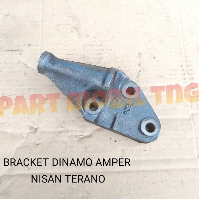 Bracket Breket Dudukan Dinamo Ampere Alternator Nissan Terano/Terrano Copotan