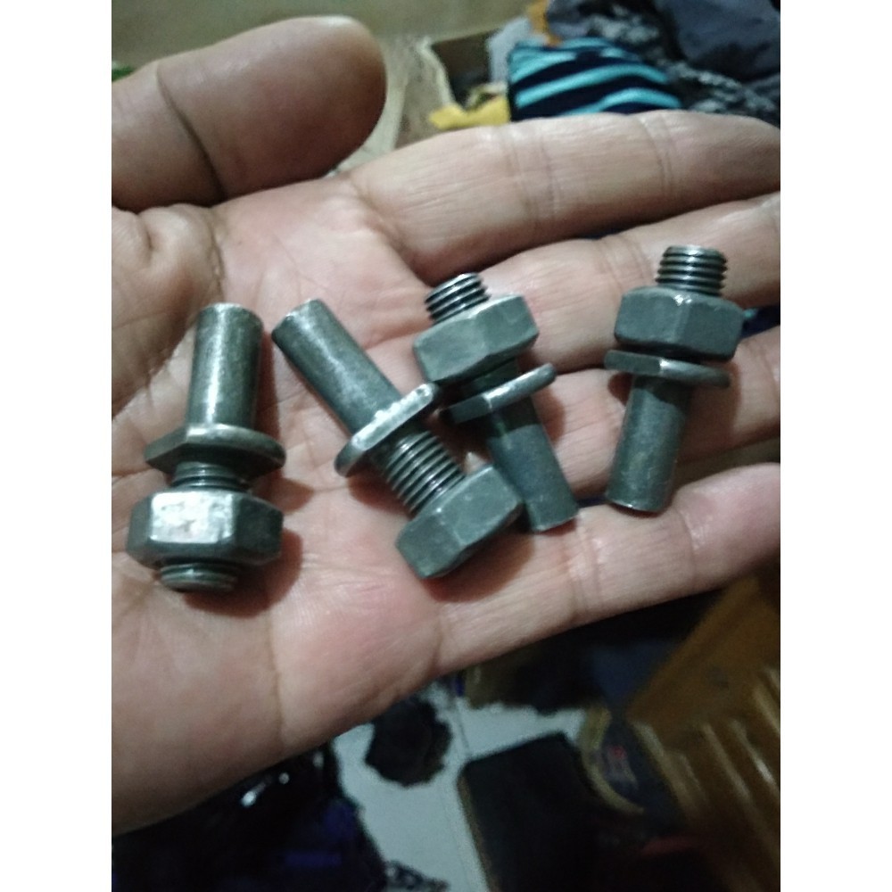 Baut Gir Baut Gear Belakang GL Mega Pro TIGER CB Hitam