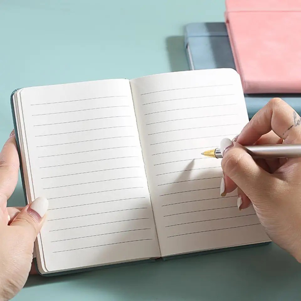 

[Whispers] Notebook mini portabel A5/A6/A7/notepad portabel tebal-100 lembar