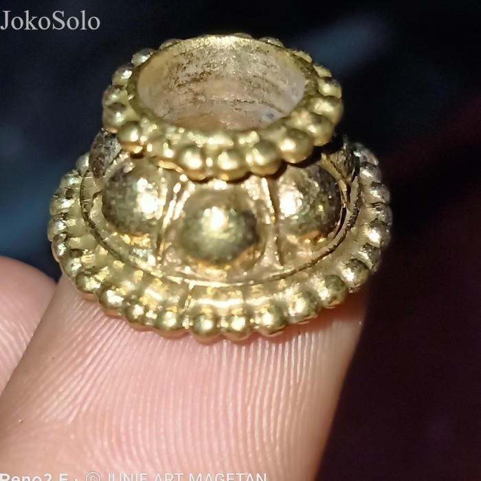 

Mendak keris / Cincin keris Kuningan - Md7 antik