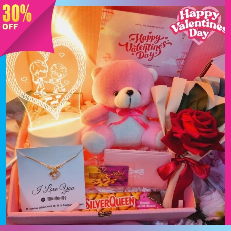 

Kado Cantik Unik Hampers Valentine Keren Lebaran / Hampers Valentine Hadiah Cewek / Kado Anniversary Pacar / Giftbox Buket Bunga Boneka Teddy