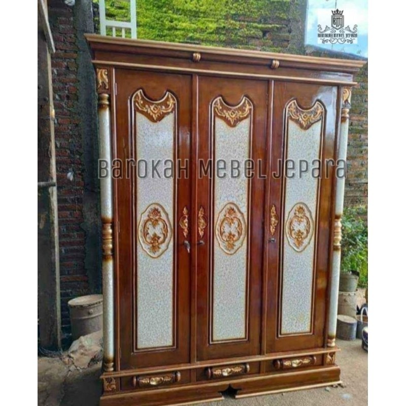 

PROMO SPESIAL lemari pakaian 3 pintu / lemari pakaian 2 pintu / lemari jati / almari / lemari jati ukir