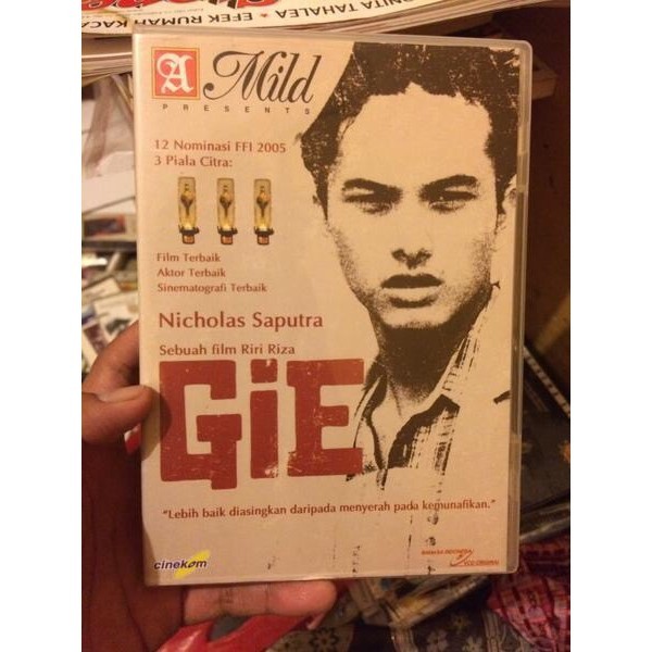 VCD Original Gie - Nicholas Saputra (Ada Apa Dengan Cinta)