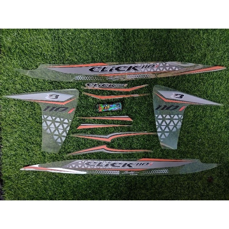 

Striping/sticker vario 110i karbu/fi click design simpel limited edition transparan Motorcycle