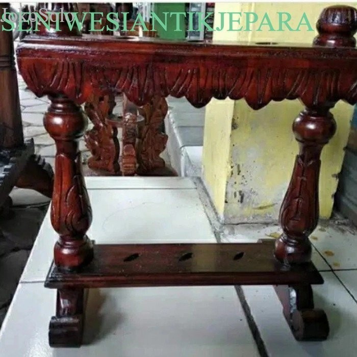 

Jagrak Stand Keris Isi 3 murah