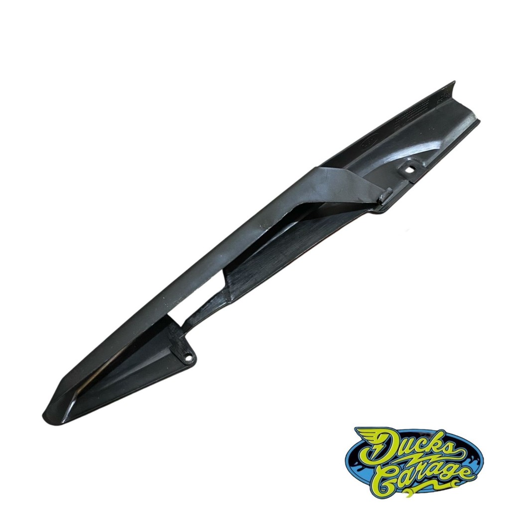 Stengkas Katengkas Tutup Rantai Rante Plastik Honda Karisma Kharisma X 125 IMI