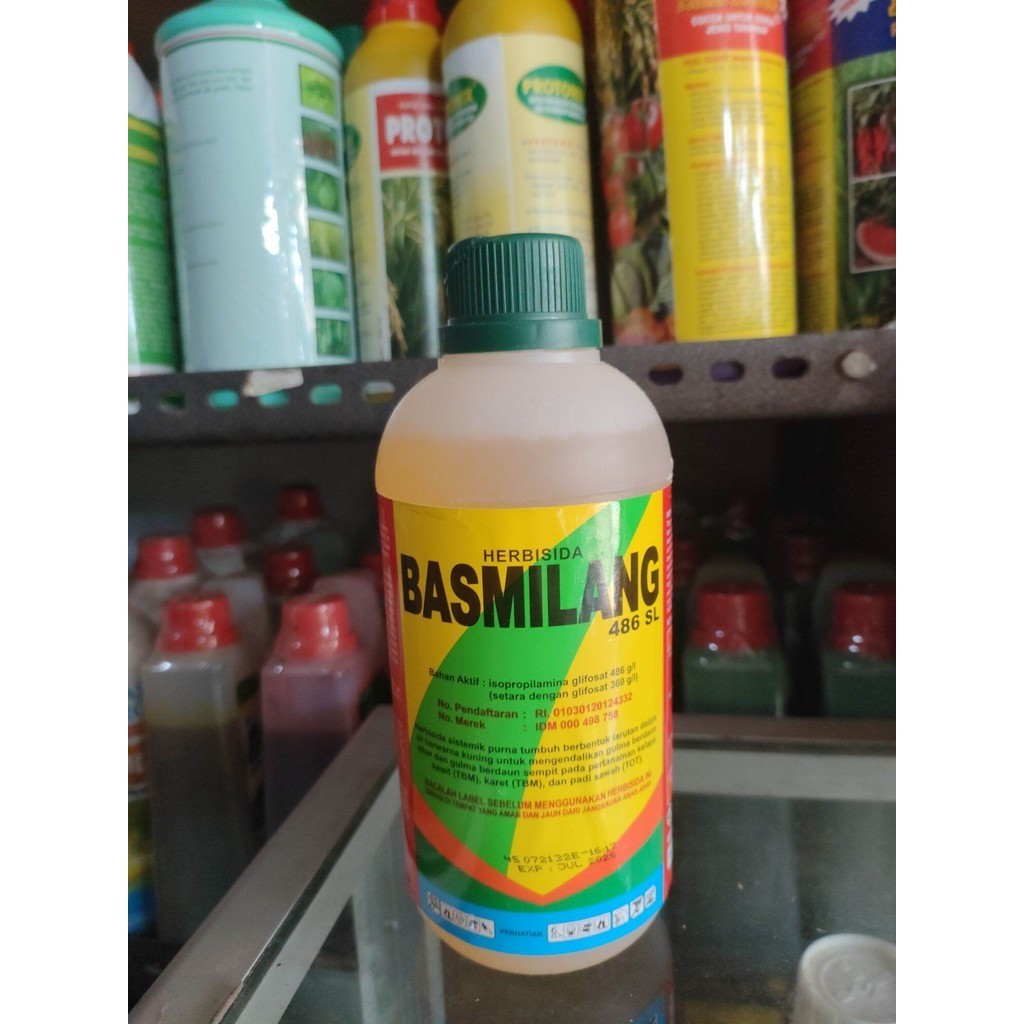 Herbisida Pembasmi Rumput Ilalang Basmilang 486 SL 500 ml