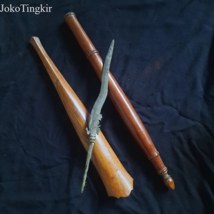 

Tombak Jangkung luk 3 Putut Pandito Semedi Sepuh antik