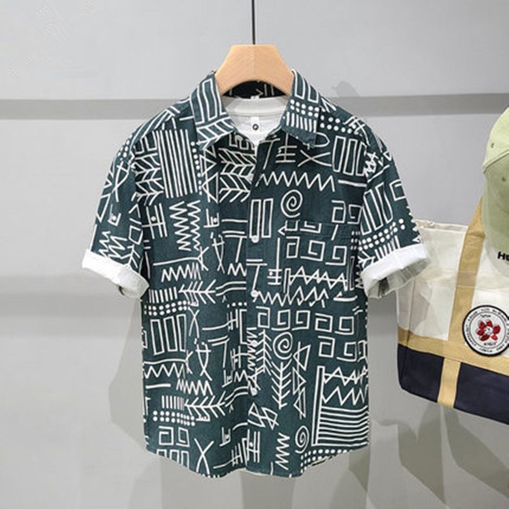 Kemeja Pria Baju Kaos Kerah Pria DistroRetro geometric patterned short sleeved shirt