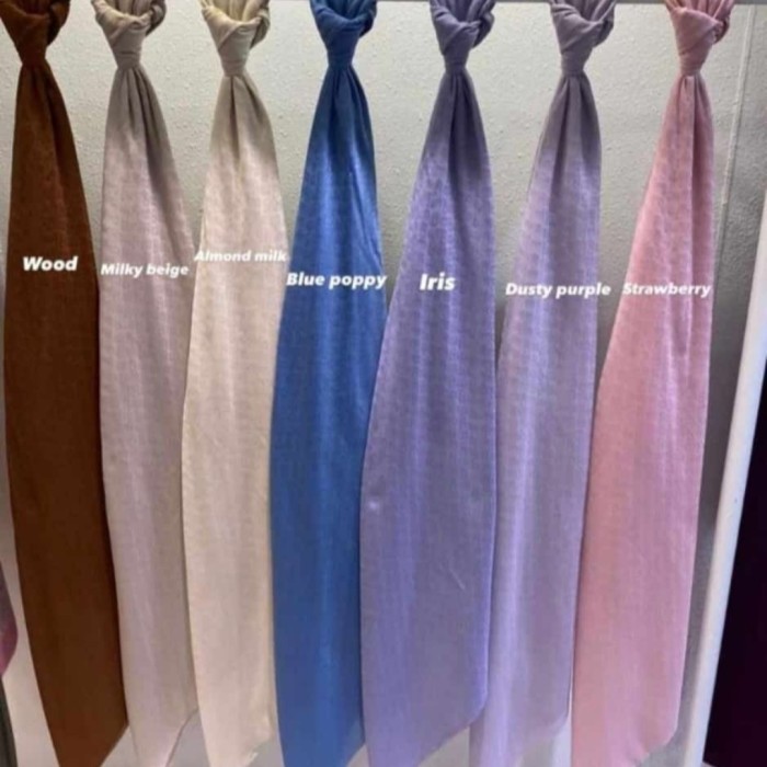 Buttonscarves Everyday Tapis Embossed - Iris