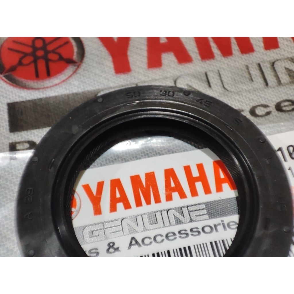 Seal kruk as crankcase oil seal kiri Yamaha Nmax old 93102-30802
