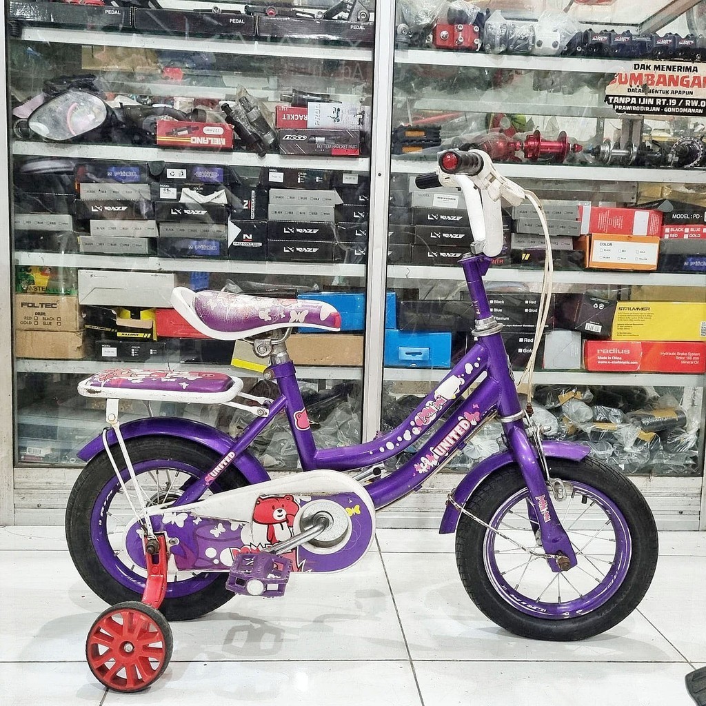 Sepeda Anak Mini 12 United POM POM Bekas Second Siap Pakai Murah