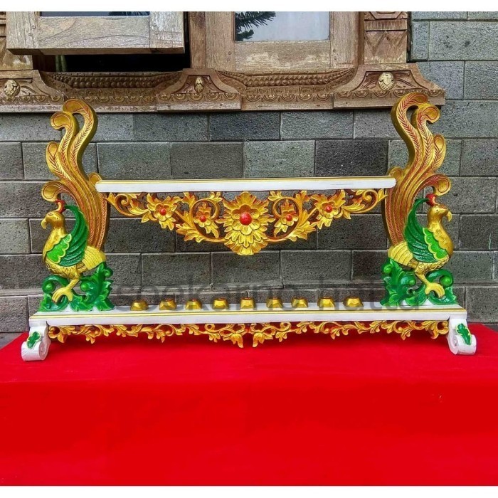 

Jagrak Stand Dudukan Keris Model Ukir Merak Isi 9 Warna Sungging SH3532