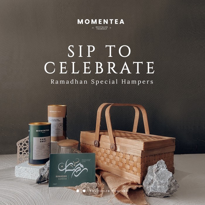 

MOMENTEA - Sip To Celebrate - Premium EID Mubarak Hampers Lebaran 2023