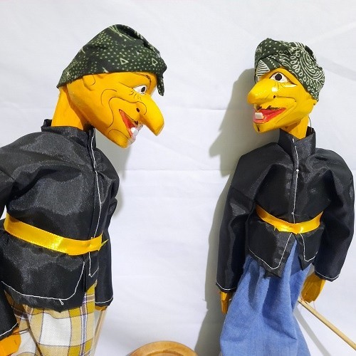 Mainan Wayang Golek Kayu Dawala / Petruk Bisa Mengangguk Ukuran Kecil Tinggi 35 Cm