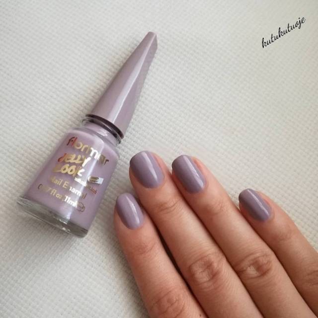 (NEW) -Kutek Flormar Jelly Look Nail Enamel Part 2 - JL44