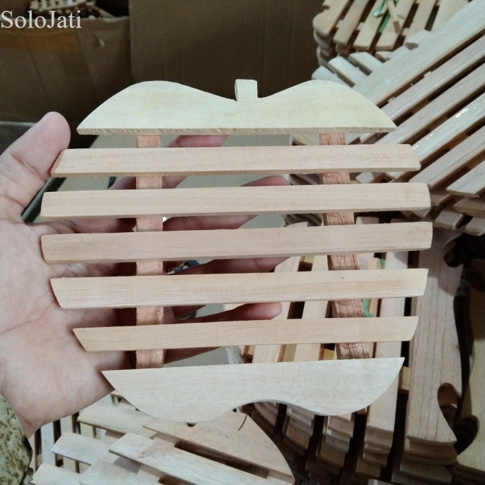 

Tatakan Panci bahan Kayu MURAH / Alas Panci bahan Kayu MURAH - Apel murah