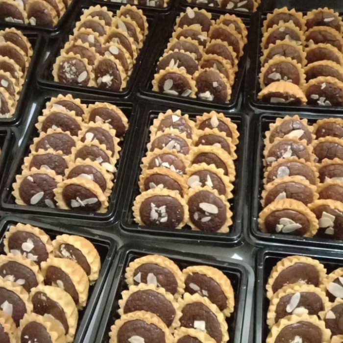 

Pie Brownies box isi 10 pcs