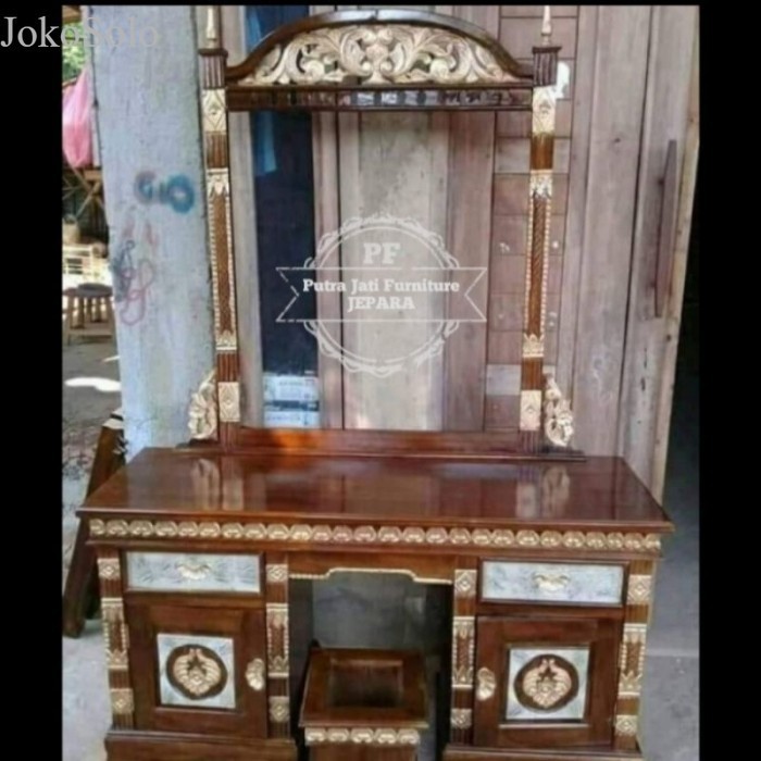 

Meja rias /cermin bahan kayu jati mebel Jepara ukir murah