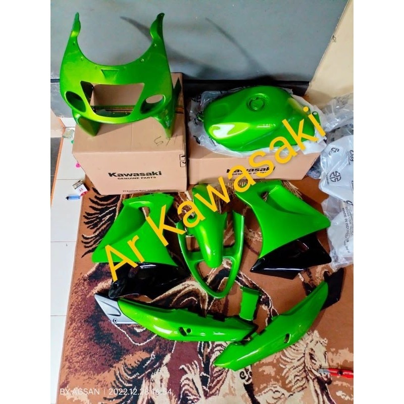 body full set ninja Rr old hijau metalik original