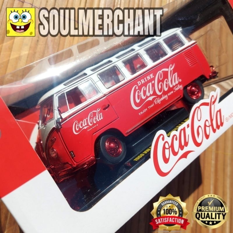 M2 COCA COLA CHASE CAR 1/24 1960 VW VOLKSWAGEN MICROBUS DELUXE USA MODEL - M2 MACHINES SKALA 24 1:24