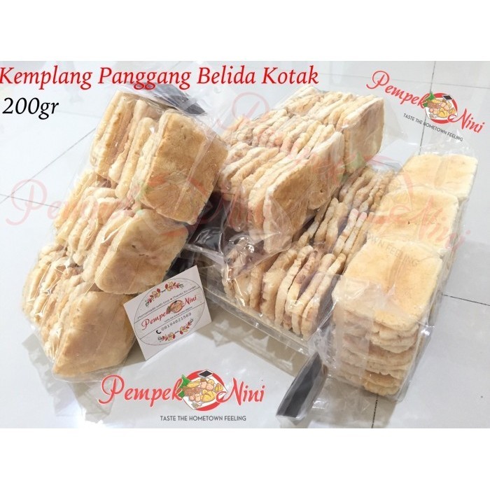 

Kemplang/Kerupuk Panggang/Bakar ikan Belida Kotak (Pempek Nini)