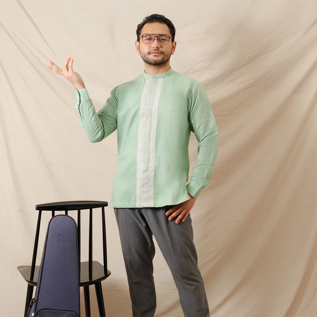 Hipatko - Bonolo Kemeja Tenun  Lengan Panjang