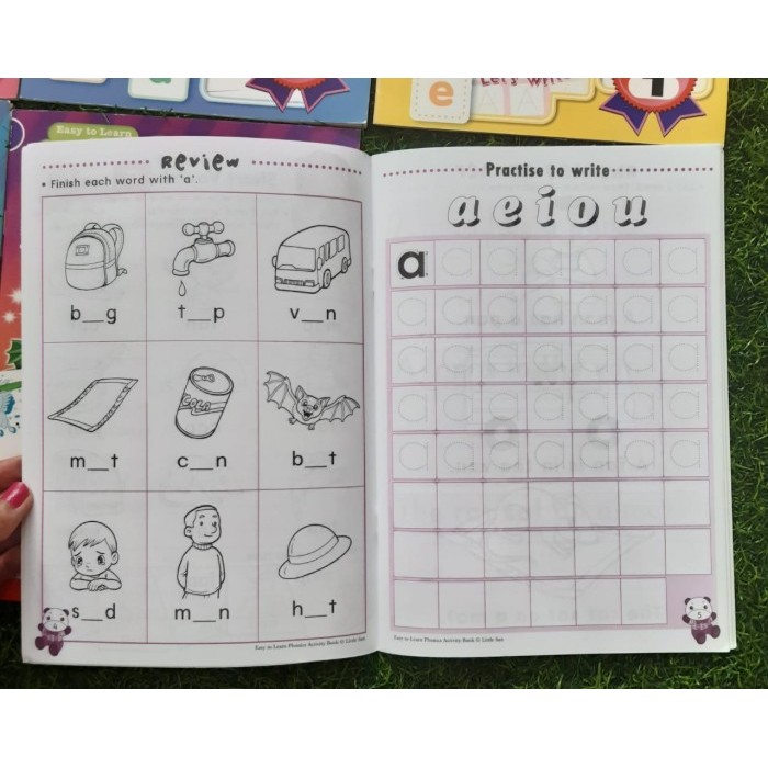 

Easy To Learn Phonics Activity Book