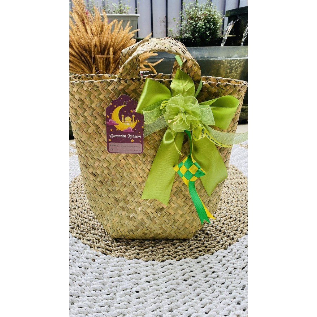 

Parsel lebaran / tas parcel / tempat hampers/ tas purun 30cm - Pita tupat 30cm