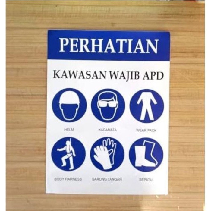 

SIGN STIKER K3 KAWASAN WAJIB APD (ALAT PELINDUNG DIRI) Uk. 30 x 45 CM