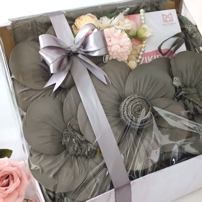 Paket Seserahan Pernikahan Mukena  - Silk Polos