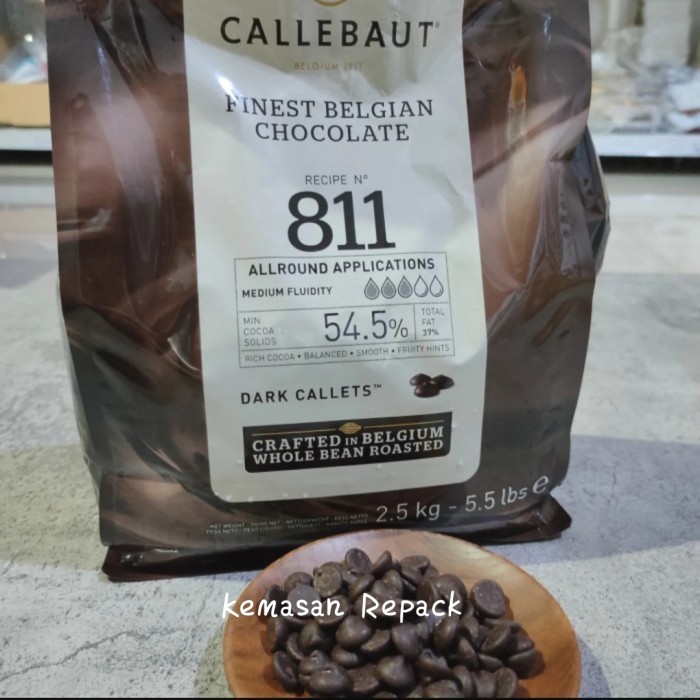 

Callebaut 811 500gr Dark Chocolate Couverture 54,5 Cokelat Coin - couverture 57