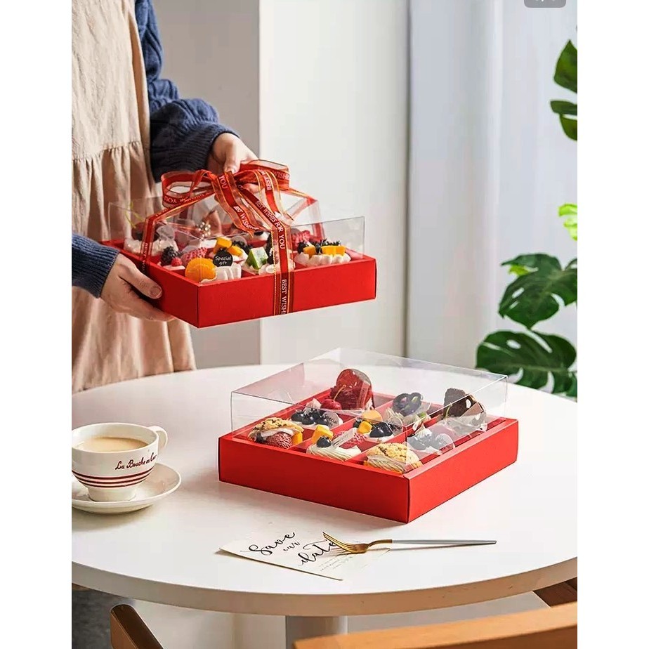 

pekanbaru / Box Hampers / Kotak Kue Bulan / Cookies / Cupcake Tutup Mika Sekat 9