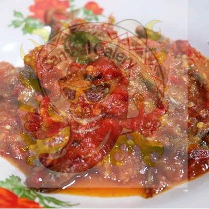 

Sambal ikan Asin Pedas Level