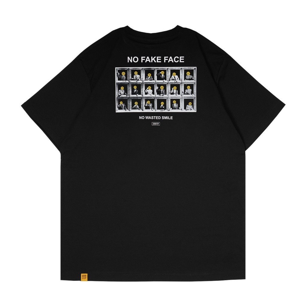 GOODSTEP Oversized Tshirt - Wasted Smile Black