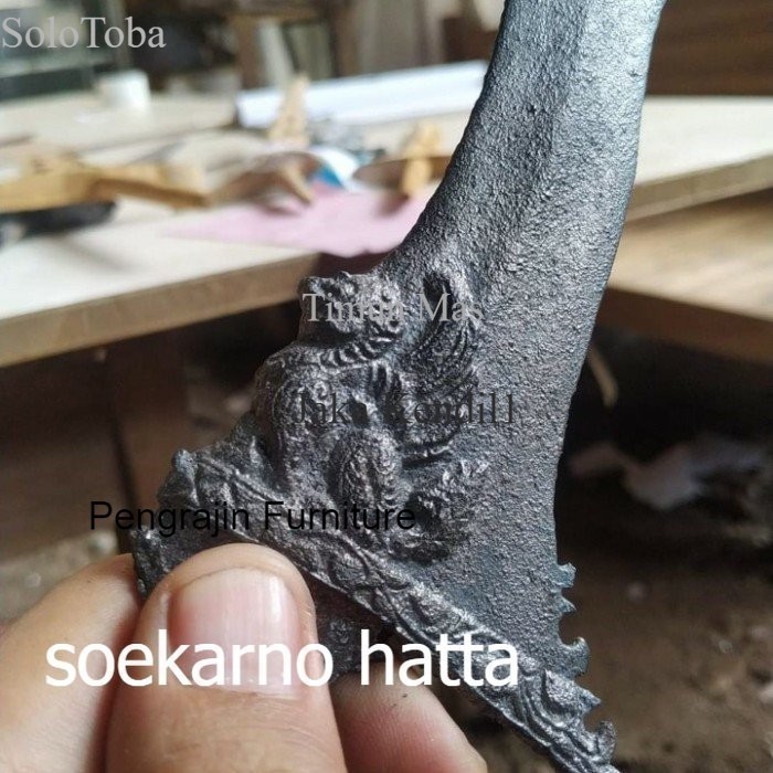 

keris singo amboro keleng baja gonjo iras wingit ter antik antik