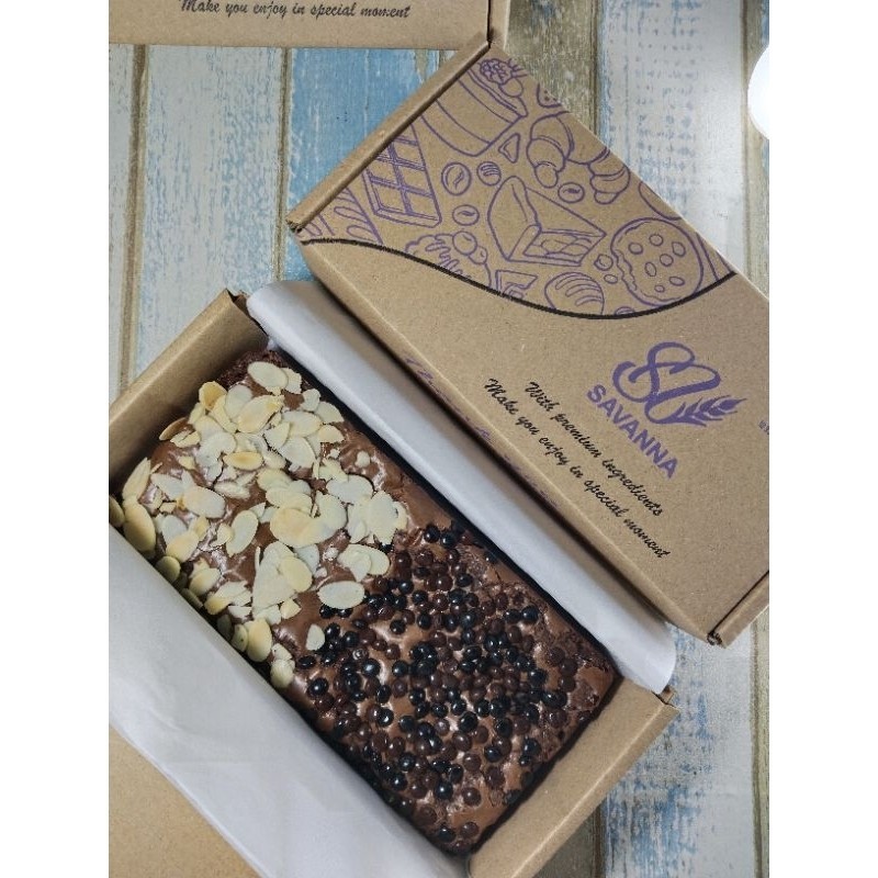 

BARU!!! fudgy brownies savanna chocochip almond 20x10 500g/ IEd Mubarak