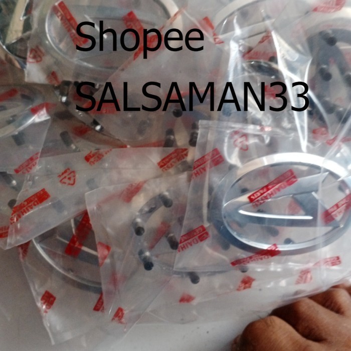 Emblem Logo Tutup Stir Mobil DAIHATSU