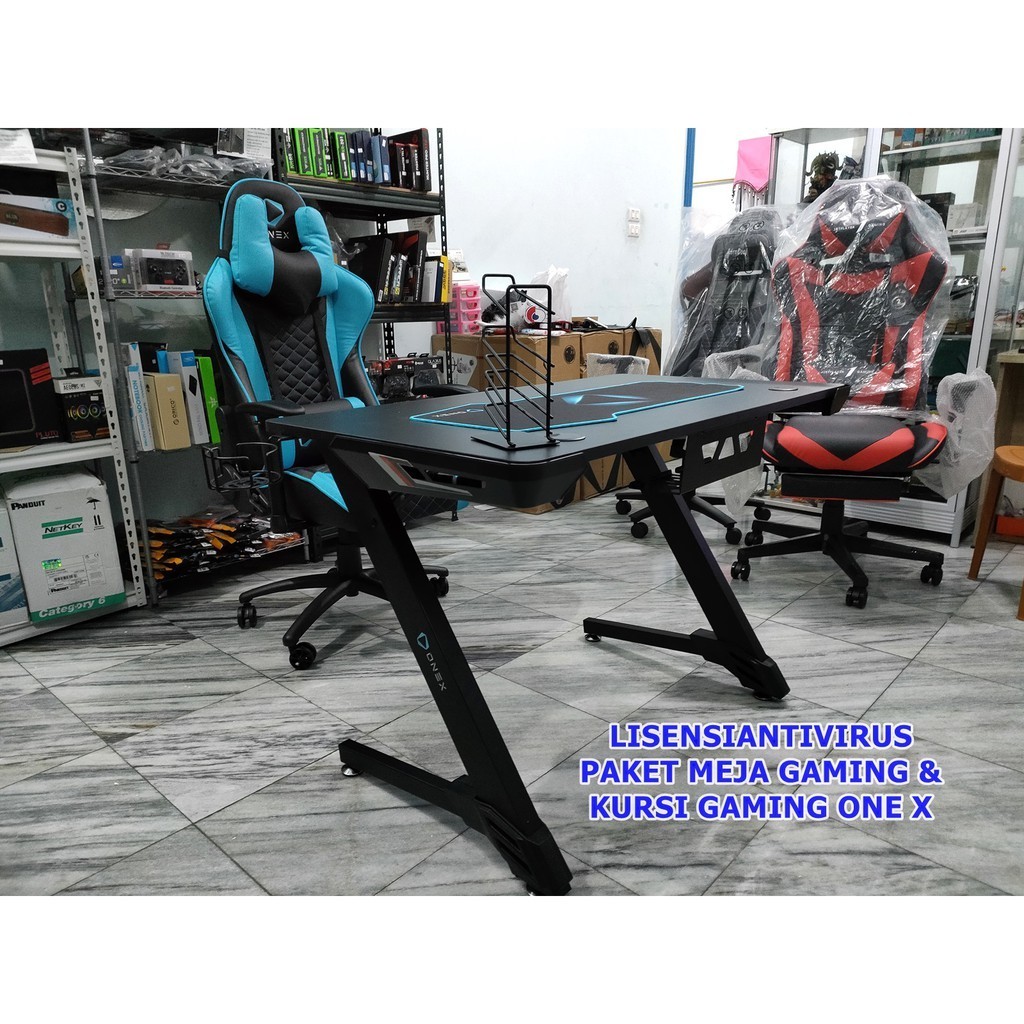 Paket Meja Gaming 43ONEX GD1100Z dan Kursi Gaming OneX GX3