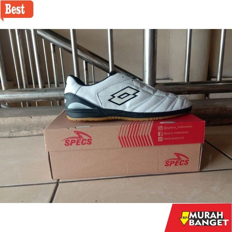 Sepatu futsal kekinian Sepatu Futsal Lotto Jumbo Size 44,45,46,47 Terlaris Bisa COD