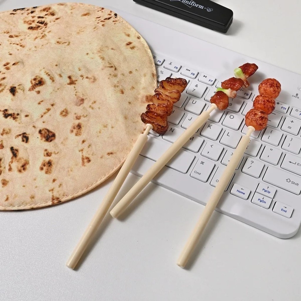 

Pensil dengan desain menarik berbentuk sate & cakar kepiting