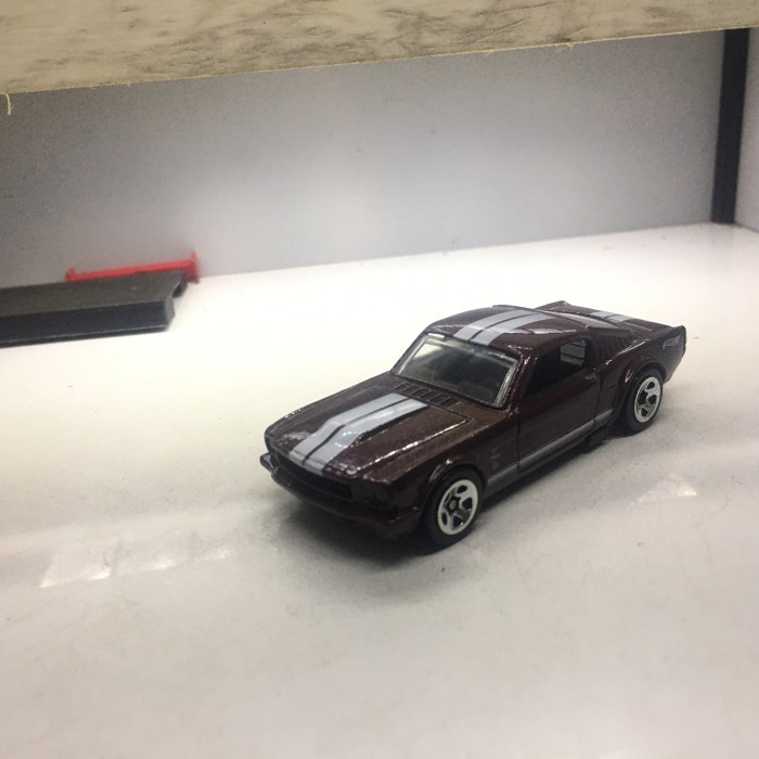 hotwheels 65 mustang fastback loose -Sk89