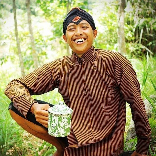 LURIK BAJU SURJAN LURIK DESA JOGJA / BAJU SURJAN BAHAN TENUN HALUS/ BAJU SURJAN PREMIUM/ GAGRAK NGAY