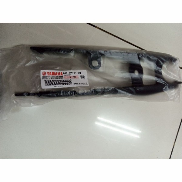Termurah KARET DUDUKAN RANTAI ORIGINAL YAMAHA YZF R1 / SEAL GUARD 14B-22151-00