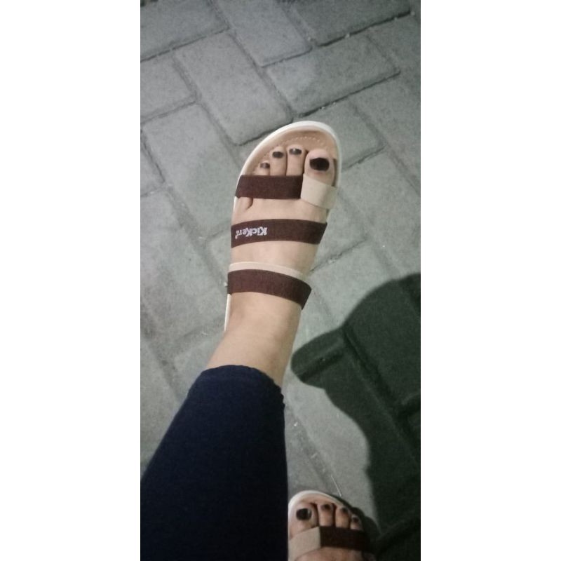 sandal kickers wanita jepit jempol/ sandal wanita kickers jepit karet