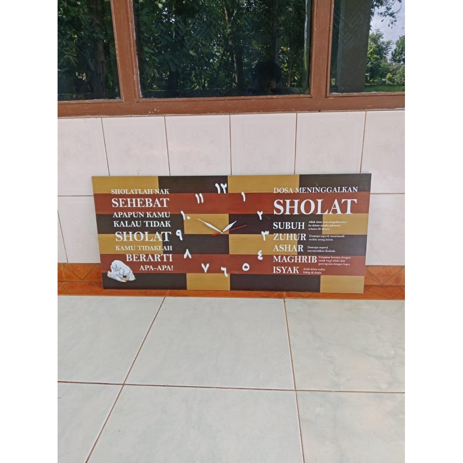 

Inspiratif! Jam Dinding Unik yang Mengingatkan Waktu Sholat Jam dinding yang mengingatkan waktu sholat Pengingat sholat dalam rumah Dekorasi Islami yang bermanfaat Motivasi sholat untuk anak-anak Jam dinding Islami sebagai hadiah