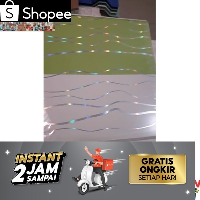 Plafon Pvc Hijau Putih Garis .