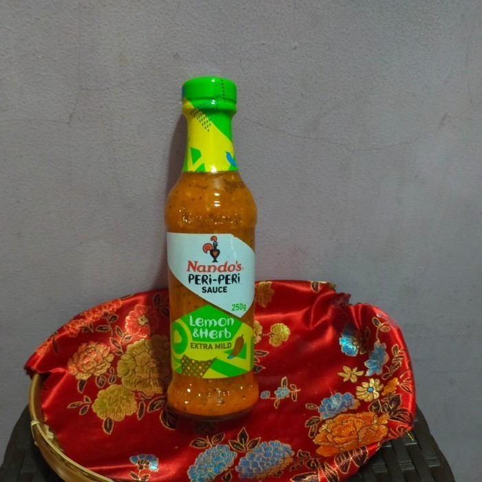 

nandos peri peri sauce lemon & herb extra mild 250gr saus botol besar