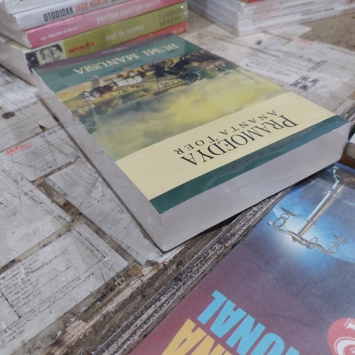 Terlaris ✨ -novel Bumi manusia