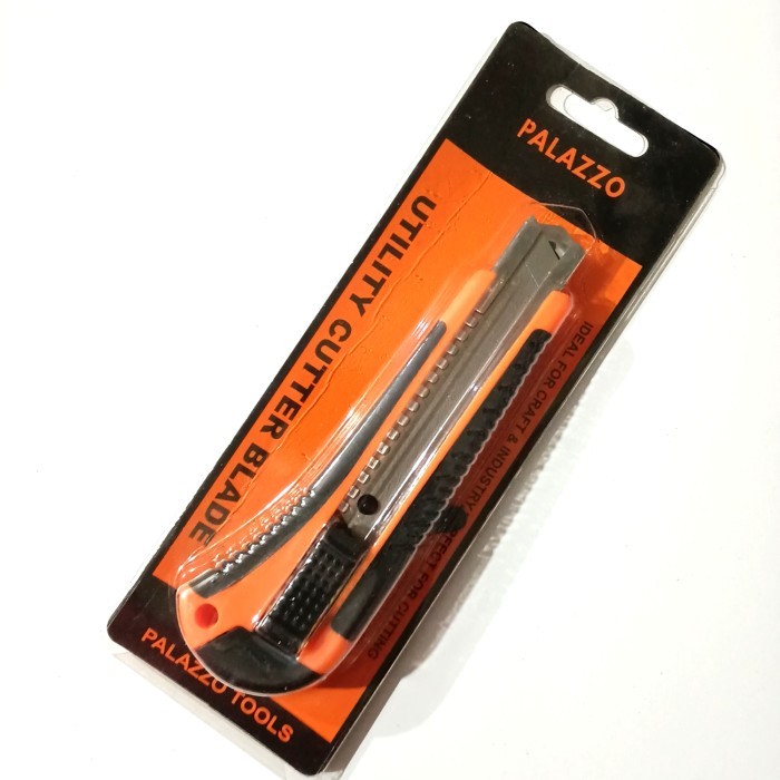 

AM99 Pisau Cutter Palazzo